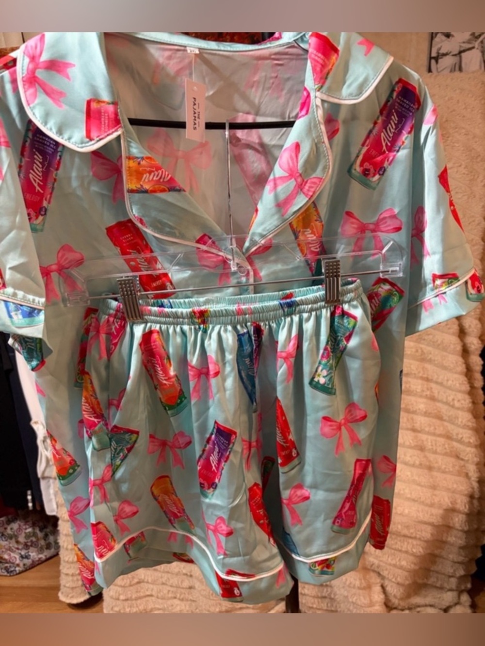 🎀✨ Alani Nu Energy Coquette Pajama Set Light Blue Satin Bows & Cans Size M NWT 🎀